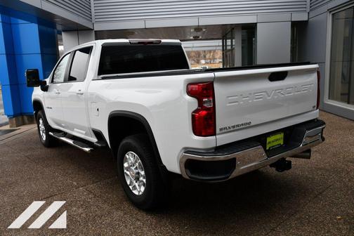 2025 Chevrolet Silverado 3500 LT