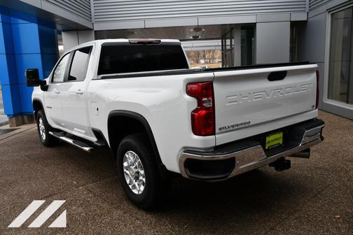 2025 Chevrolet Silverado 3500 LT