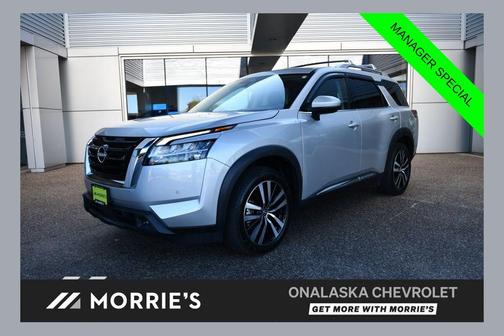Brilliant Silver Metallic 2023 Nissan Pathfinder Platinum 4WD