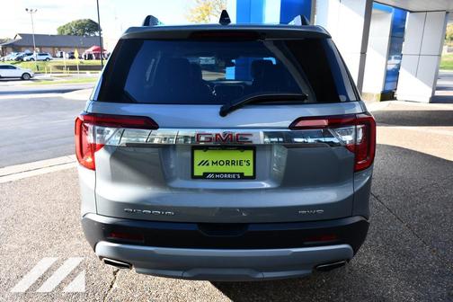 2023 GMC Acadia AWD SLT
