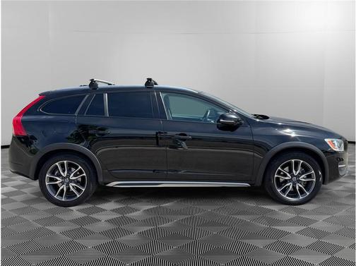 Black 2016 Volvo V60 Cross Country T5