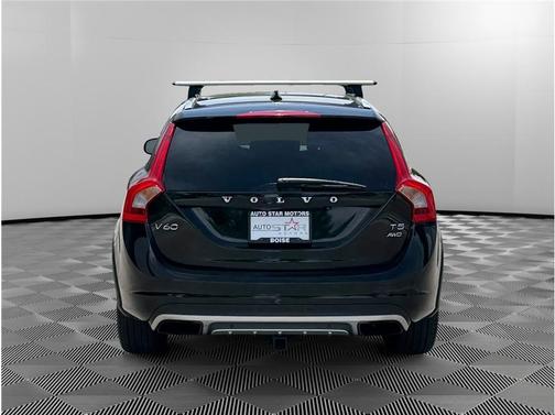 Black 2016 Volvo V60 Cross Country T5