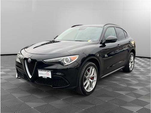 2018 Alfa Romeo Stelvio Base