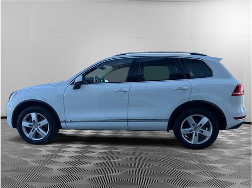 2013 Volkswagen Touareg TDI Lux