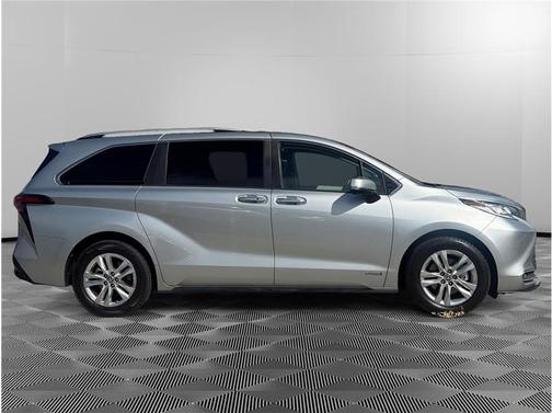 Silver 2021 Toyota Sienna Limited