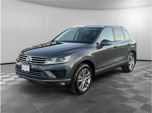 2015 Volkswagen Touareg TDI Lux