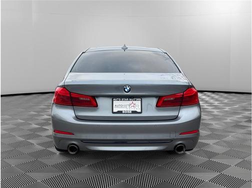 2019 BMW 530 i xDrive