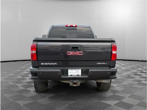 2015 GMC Sierra 2500 Denali