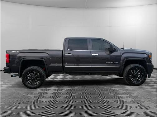 2015 GMC Sierra 2500 Denali