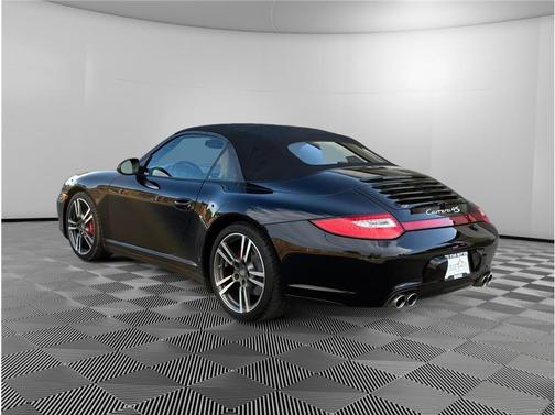 2011 Porsche 911 Carrera 4S