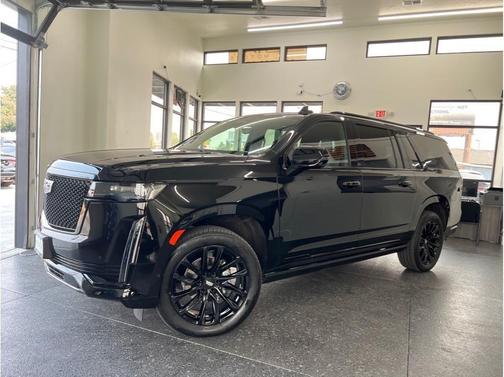 2023 Cadillac Escalade ESV Sport Platinum