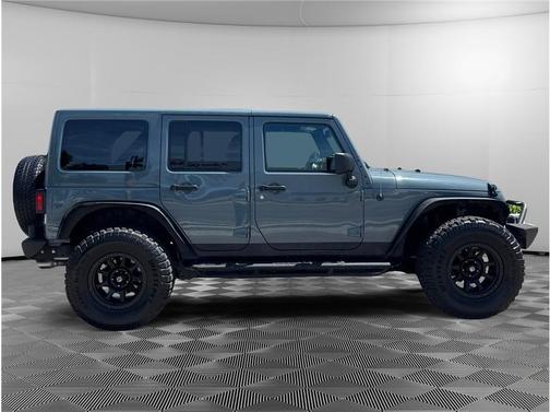 Gray 2014 Jeep Wrangler Unlimited Sahara