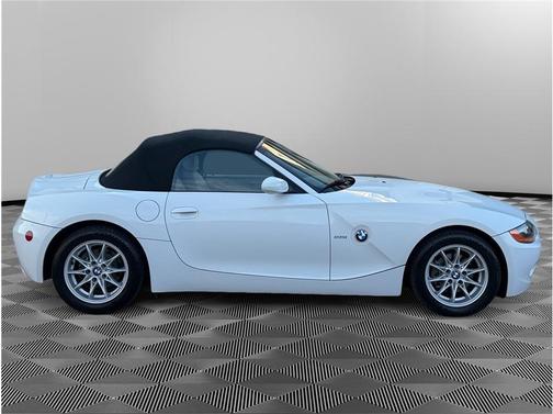2004 BMW Z4 2.5i Roadster
