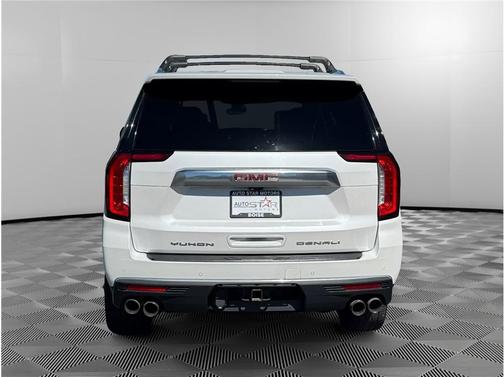 White 2021 GMC Yukon Denali