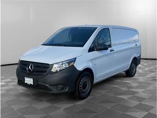 2023 Mercedes-Benz Metris Base