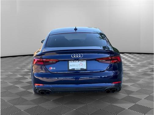 Navarra Blue Metallic 2019 Audi S5 3.0T Prestige