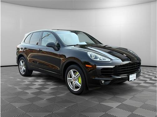 2016 Porsche Cayenne S