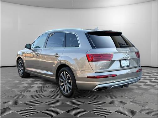 2017 Audi Q7 3.0T Prestige