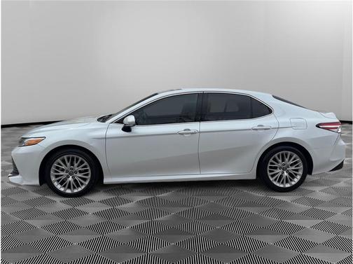 2018 Toyota Camry XLE