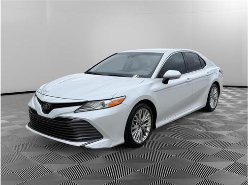 2018 Toyota Camry XLE
