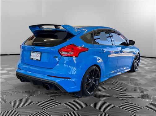 2017 Ford Focus RS Base
