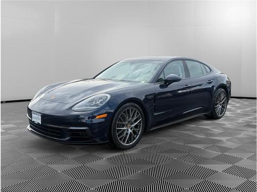 2019 Porsche Panamera 4