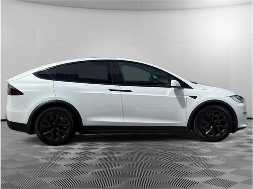 White 2022 Tesla Model X Base