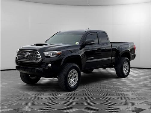 2016 Toyota Tacoma TRD Sport