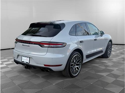 2021 Porsche Macan Turbo