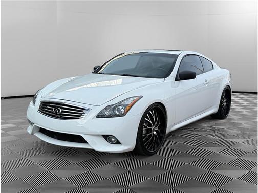 2011 INFINITI G37 Sport