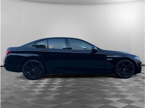 2016 BMW 528 i xDrive