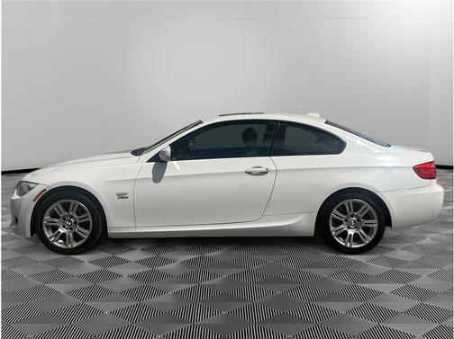 White 2012 BMW 335 i xDrive