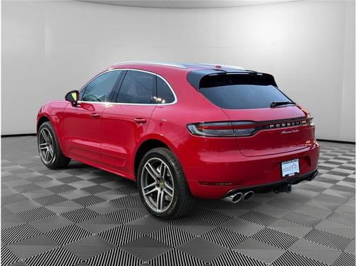 2020 Porsche Macan Turbo