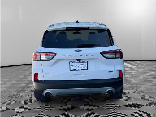 White 2022 Ford Escape PHEV SE