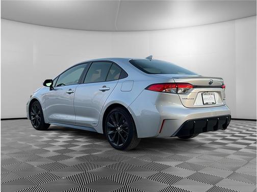 2024 Toyota Corolla Hybrid SE
