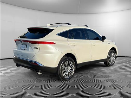 2021 Toyota Venza LE