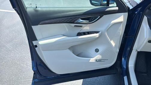 Sapphire Metallic 2023 Buick Envision Avenir