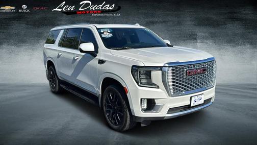 White Frost Tri-Coat 2023 GMC Yukon XL Denali