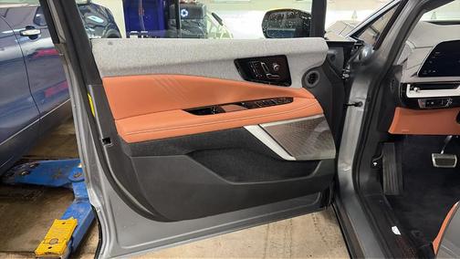 2025 Cadillac OPTIQ Luxury