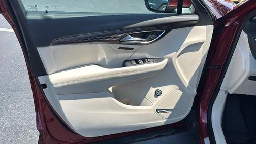 Cinnabar Metallic 2023 Buick Envision Avenir
