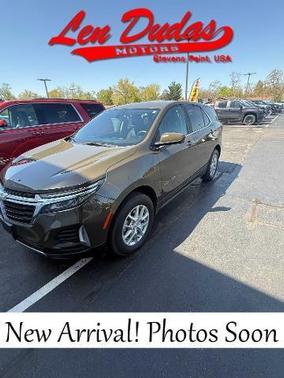 Harvest Gold / Bronze 2023 Chevrolet Equinox 1LT