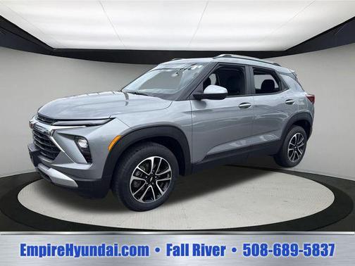 Sterling Gray Metallic 2025 Chevrolet Trailblazer LT
