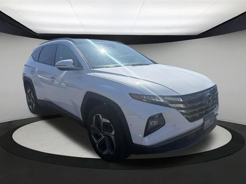 White Pearl 2024 Hyundai TUCSON Limited