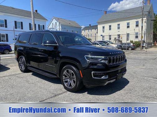 Diamond Black Crystal Pearlcoat 2024 Jeep Wagoneer L Series II 4x4