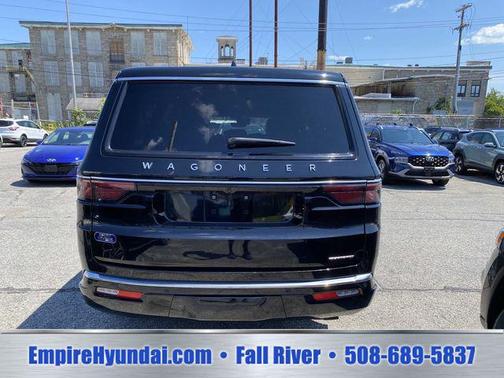 Diamond Black Crystal Pearlcoat 2024 Jeep Wagoneer L Series II 4x4