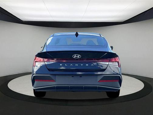 2026 Hyundai ELANTRA Sport