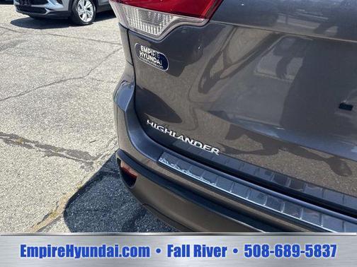 Predawn Gray Mica 2018 Toyota Highlander XLE
