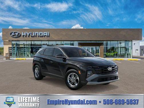 Phantom Black 2026 Hyundai TUCSON SE