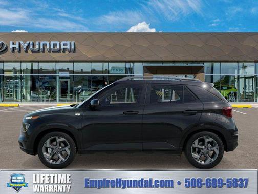 Onyx Black 2026 Hyundai VENUE SEL