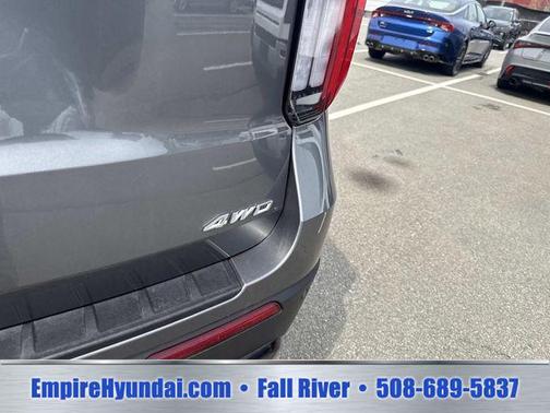 Gray Metallic 2025 Ford Explorer ST-Line